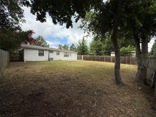 Building Photo - 4828 Harper Dr