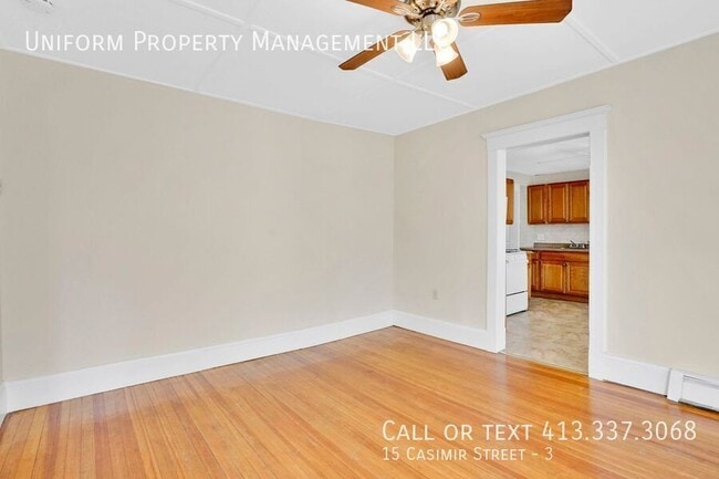 Building Photo - 15 Casimir St