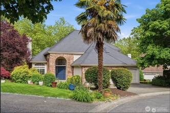 Building Photo - Beautifully Renovated 5-Bedroom Home in Abbey Road