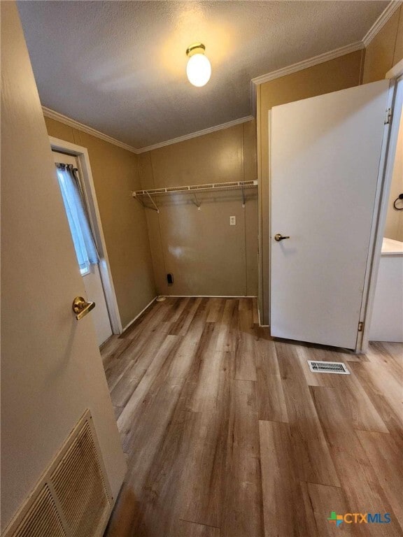 Building Photo - 922 Ashwood Dr
