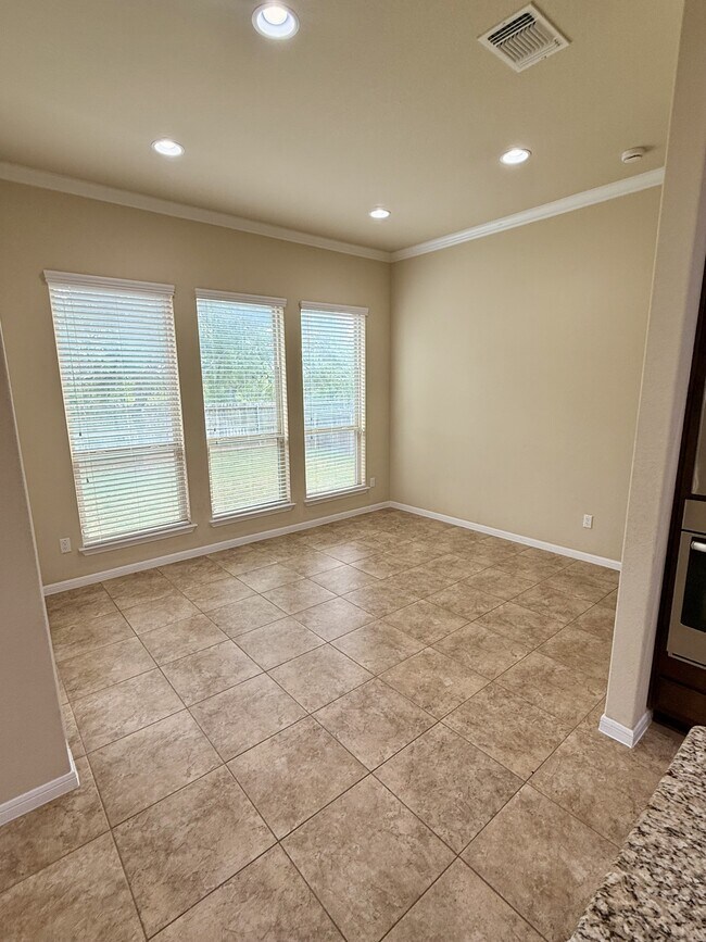 Building Photo - 10307 Bryson Dr