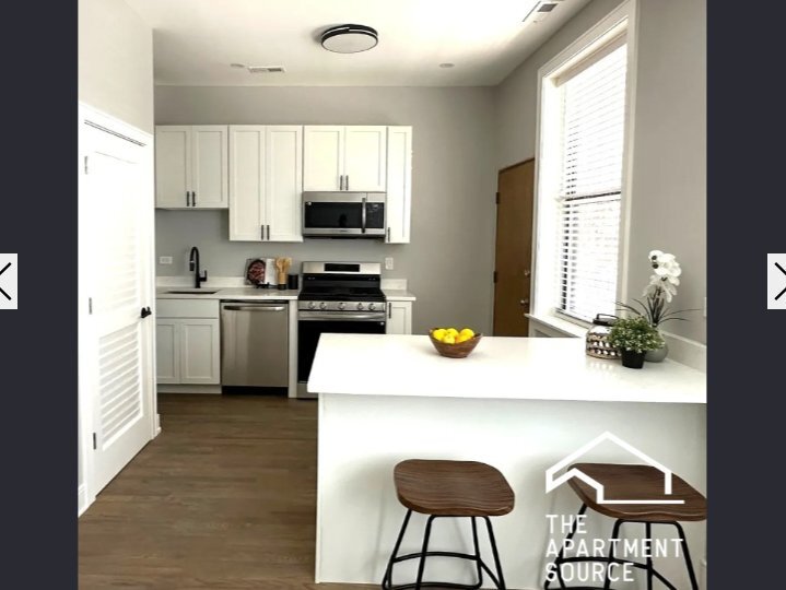 Building Photo - 3840 N Wilton Ave