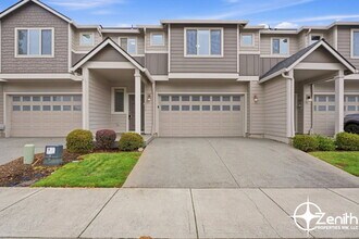 Building Photo - 1308 NE 82nd Dr
