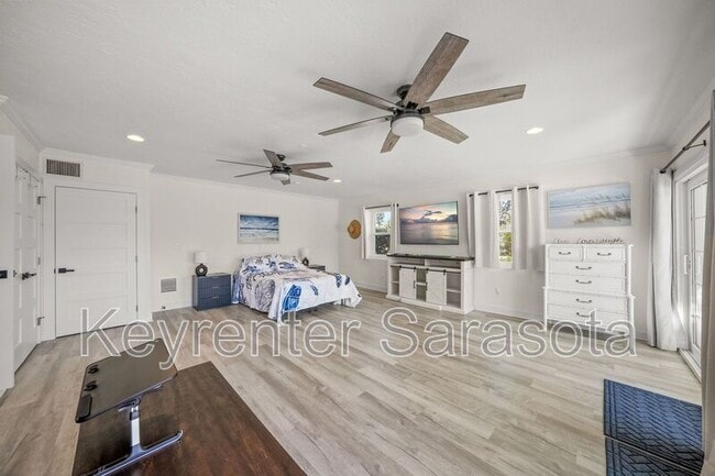 Building Photo - 8560 Heron Lagoon Cir