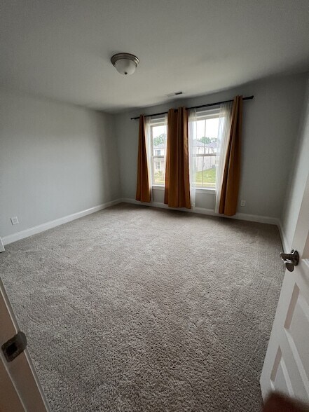 Building Photo - 1126 Carlisle Pl