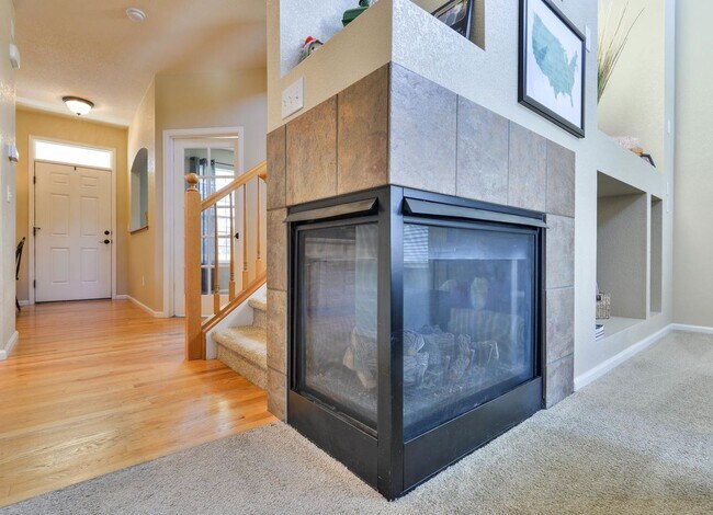 Building Photo - 2 Bedroom 2 Bath home in Observatory Village