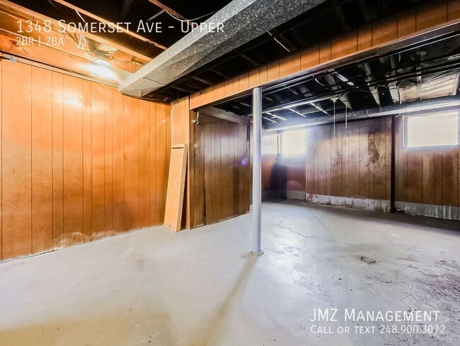 Building Photo - 1348 Somerset Ave