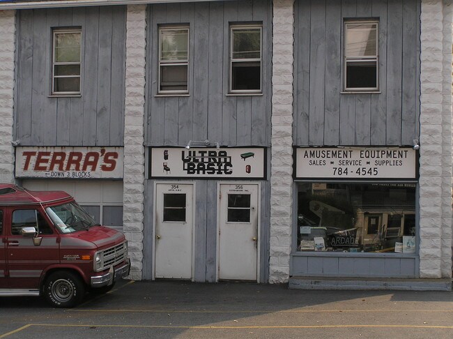 Primary Photo - 354 East St