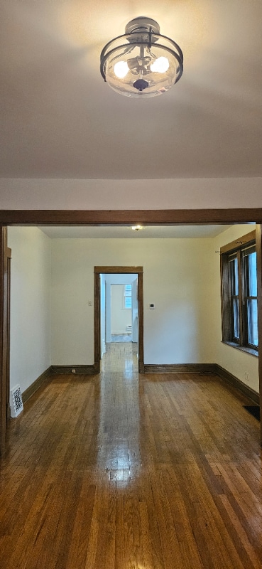 Building Photo - 4327 N Bell Ave