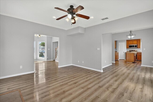 Building Photo - 6901 Windy Cove Cir