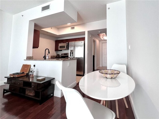 Building Photo - 7275 SW 90th Way