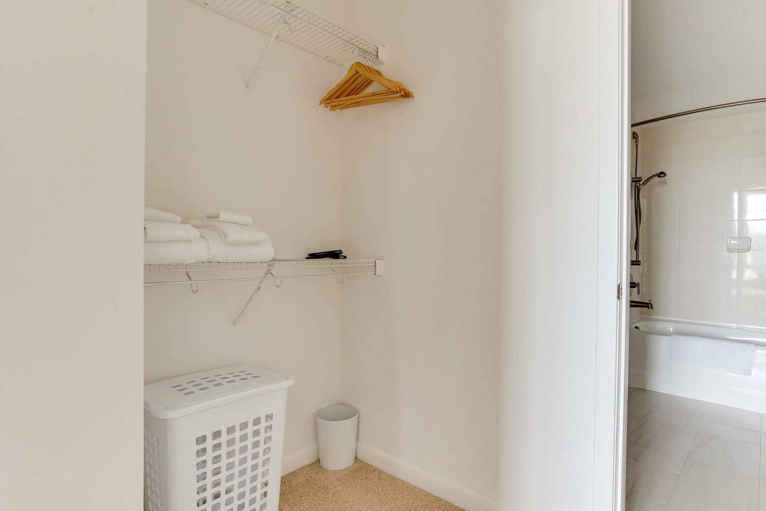 Building Photo - 8421 Broad St