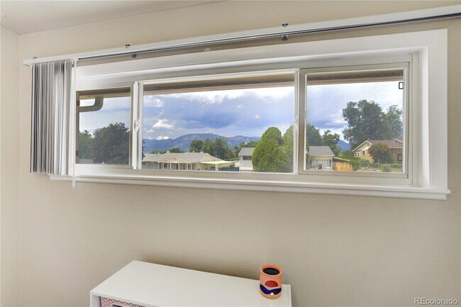 Building Photo - 257 Sherri Dr