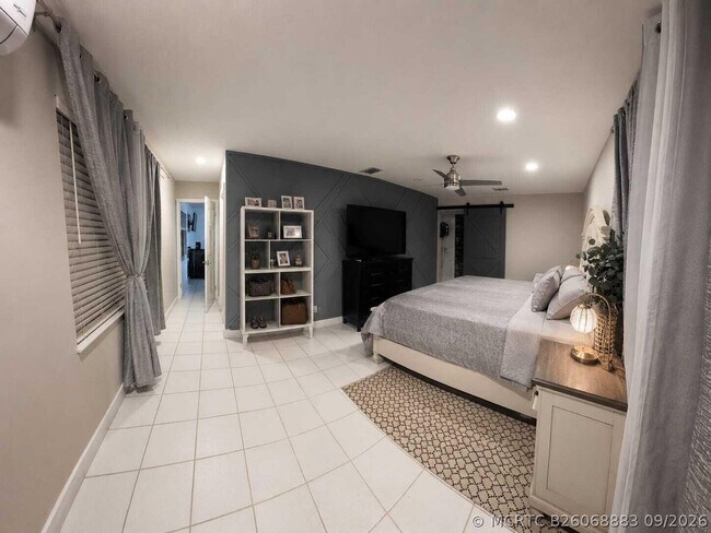 Building Photo - 2707 Starwood Cir