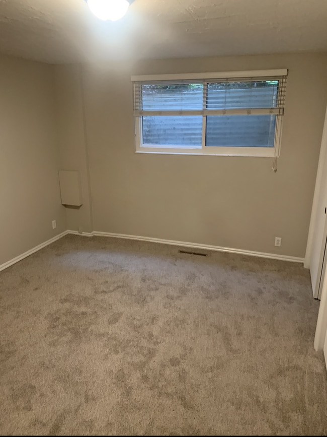 Building Photo - 3065 Bannock Dr