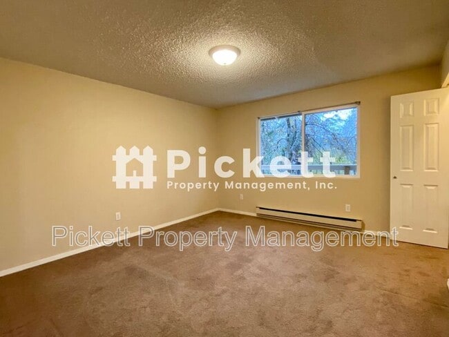 Building Photo - 11660 Schold Rd NW