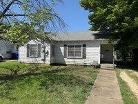 Building Photo - Cozy 2 bedroom in heart of Waco