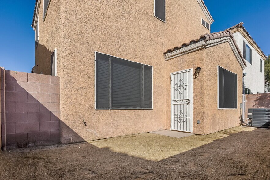 Building Photo - 2703 Guidance Ct
