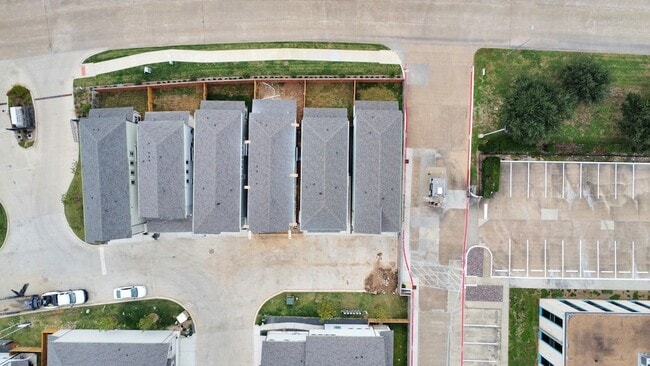 Building Photo - 17129 White Acer Wy