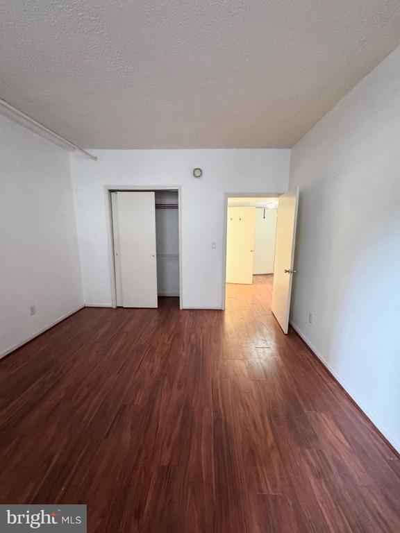 Building Photo - 1324 Locust St