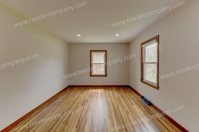 Building Photo - Completely remodeled 3 bedroom 1.5 bathroom house in Hammond