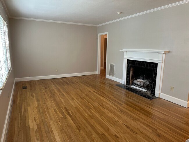 Building Photo - 5515 Habersham St