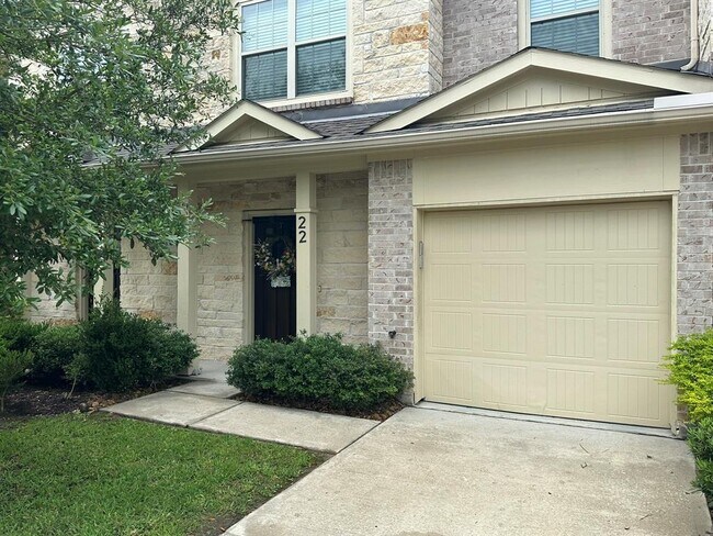 Building Photo - 16020 Fountainview Dr