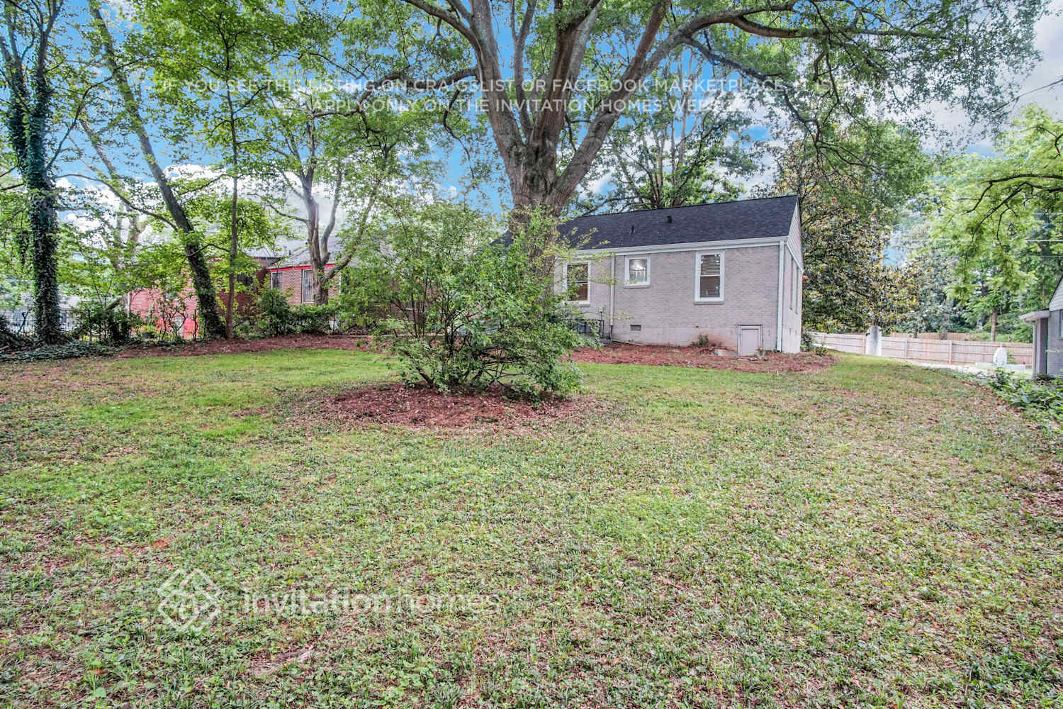 Building Photo - 2674 Joyce Ave