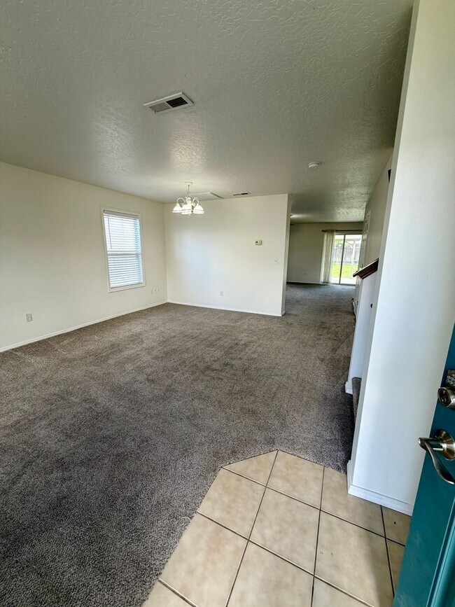 Building Photo - Wonderful Home for rent in Caldwell