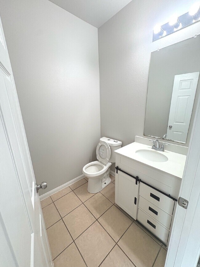 Building Photo - 6926 Atwood Preserve Ct