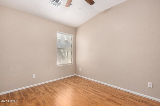 Building Photo - Gorgeous 4 Bedroom Home w/Energy Saving Solar