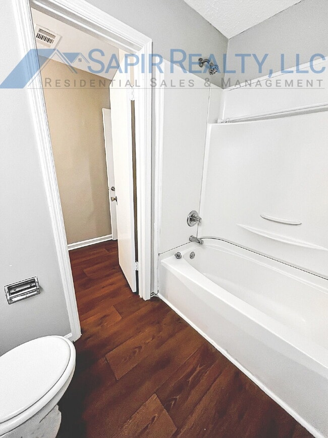 Building Photo - 8697 Embrey Dr