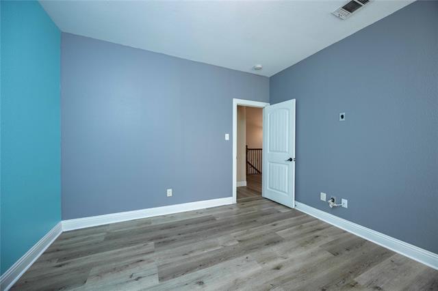 Building Photo - 10500 Musketball Pl
