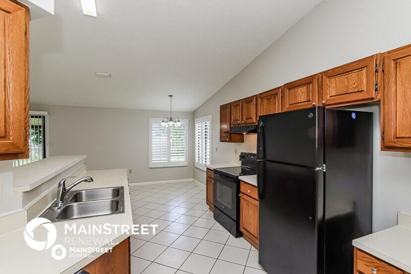 Building Photo - 645 Norse St NW