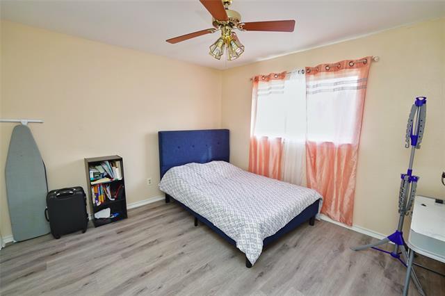 Building Photo - 2112 Overglen Dr