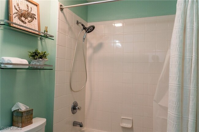 Building Photo - 8340 Mystic Greens Way