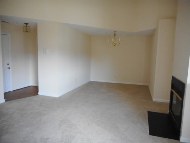 Building Photo - 104 Bayland Dr