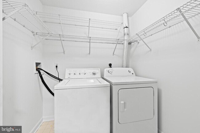 Building Photo - 11804 Eton Manor Dr