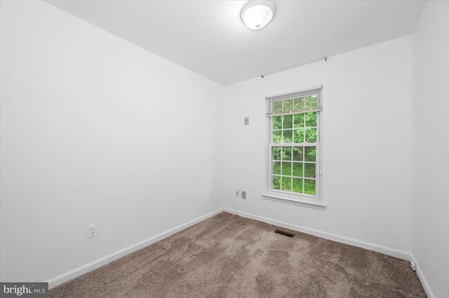 Building Photo - 16110 Hayshire Ct