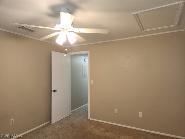 Building Photo - 6777 Winkler Rd