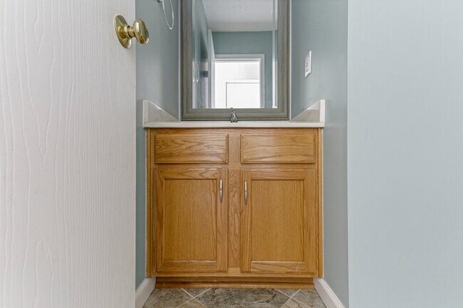 Building Photo - Pataskala Ridge Home