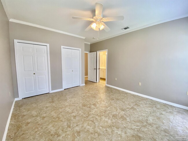 Building Photo - 4114 Oak Pointe Dr