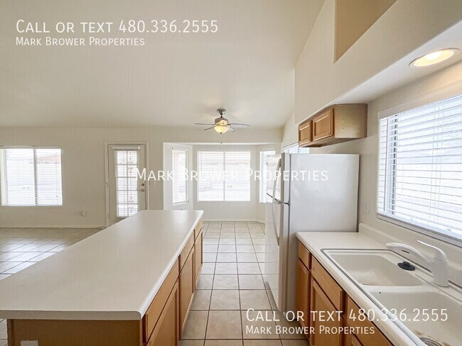 Building Photo - 7121 E Milagro Ave