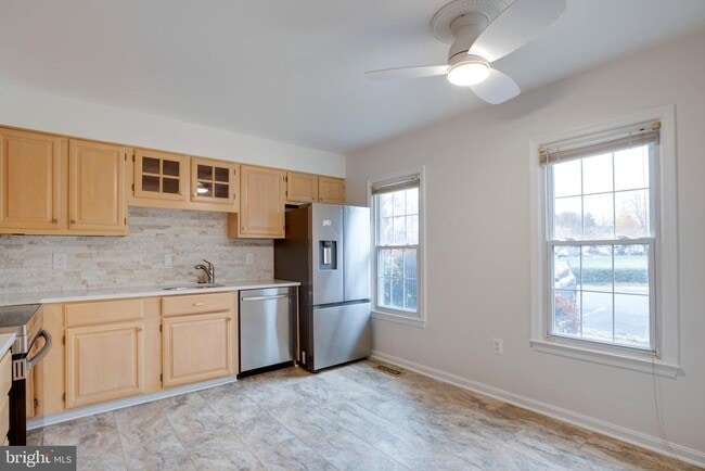 Building Photo - 7370 Eldorado St