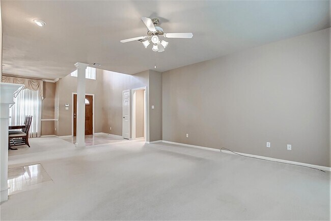 Building Photo - 2803 Norwood Hills Dr