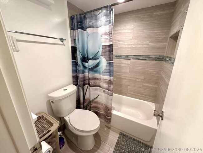 Building Photo - 2828 Casita Way