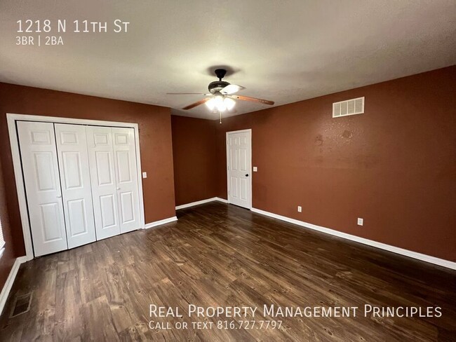 Building Photo - ***Move-In Special*** Recently Renovated, ...