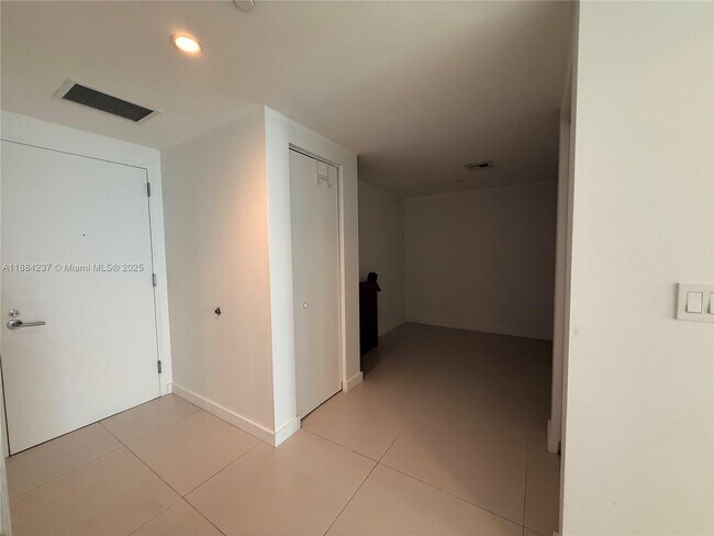 Building Photo - 1300 S Miami Ave