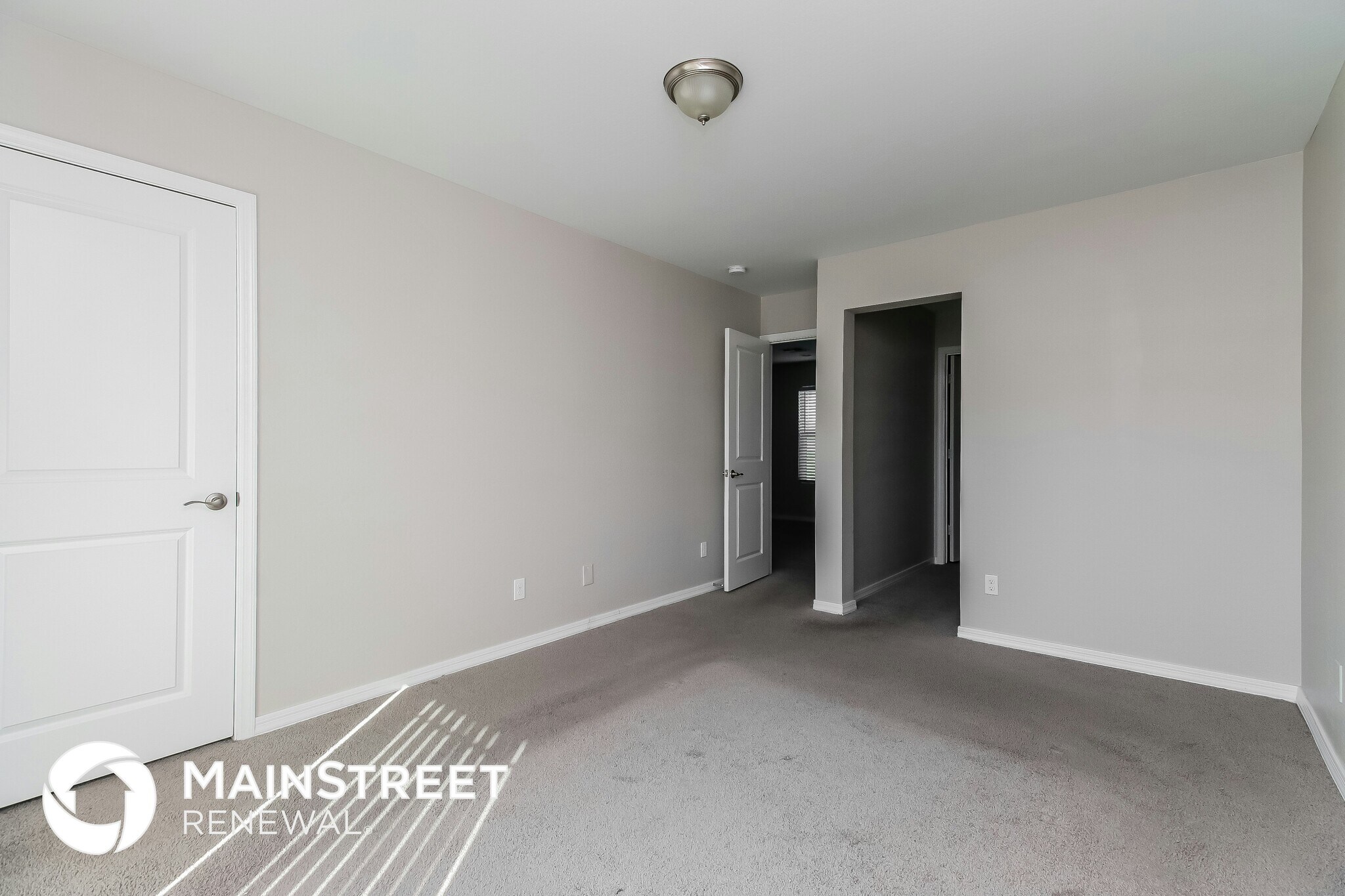 Building Photo - 2000 N 36th St