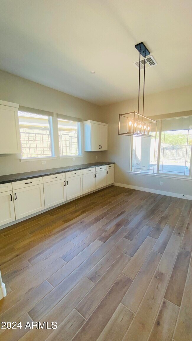 Building Photo - 13150 W Desert Frst Trl